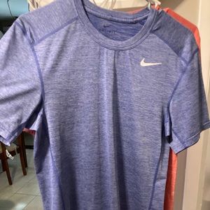 Nike dr fit t shirt
